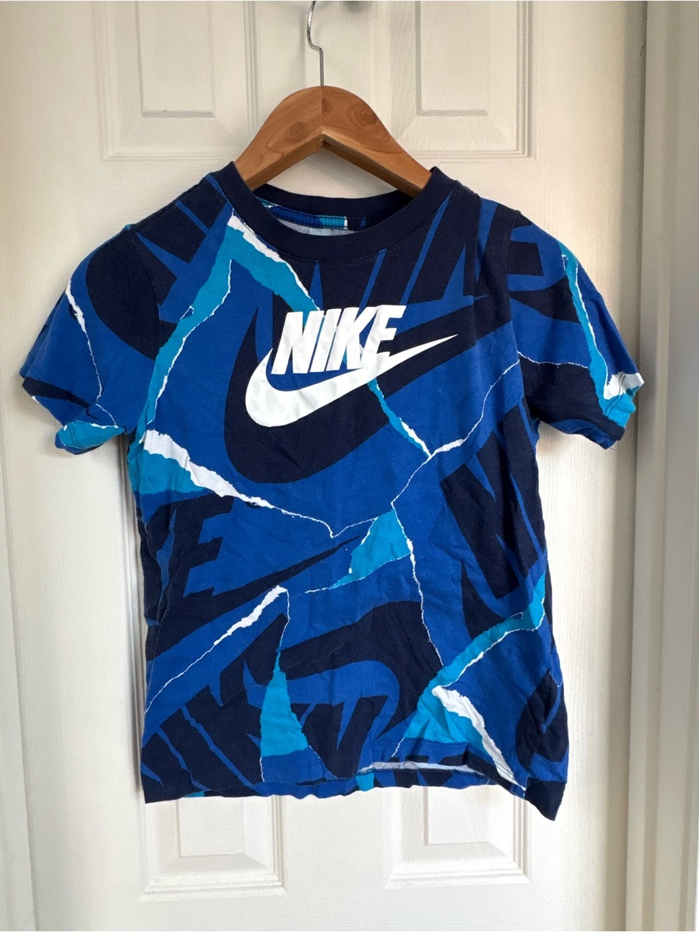 Nike Kids' Blue Graphic Logo T-Shirt